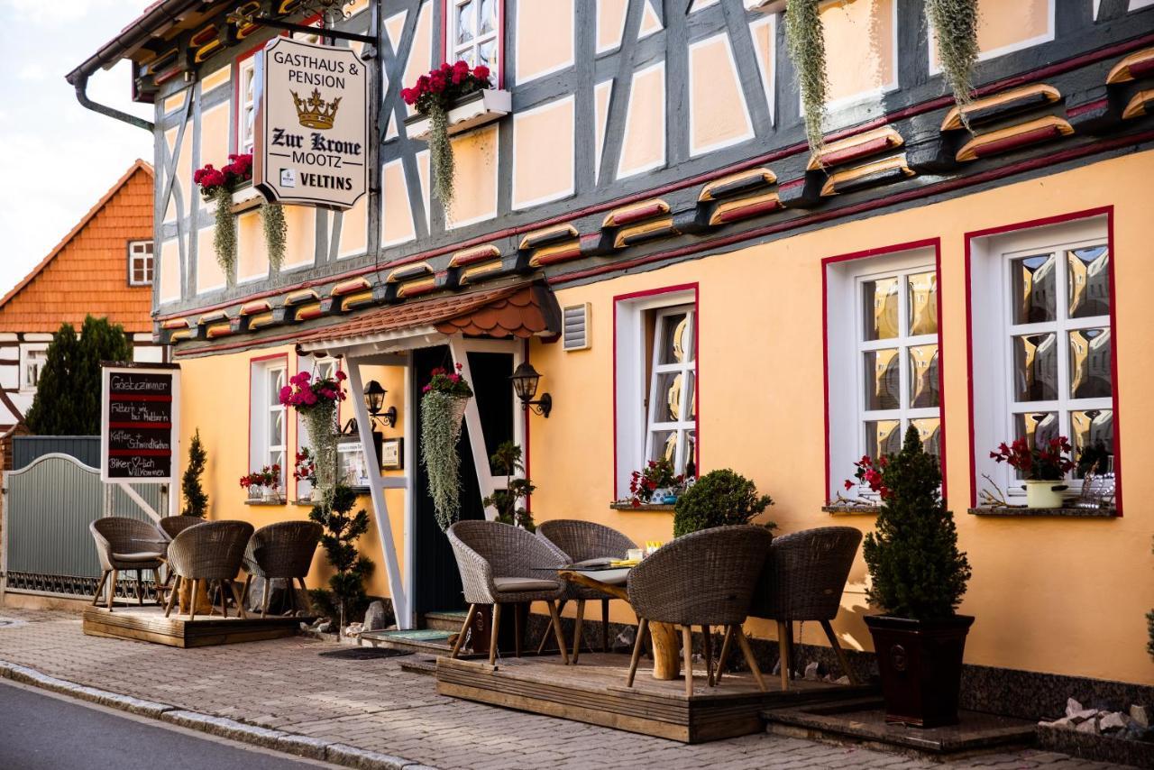Pension Zur Krone Martinfeld ภายนอก รูปภาพ