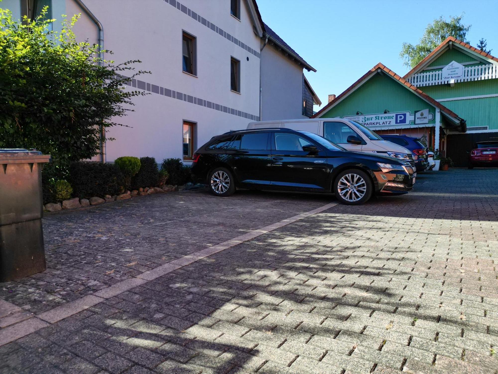 Pension Zur Krone Martinfeld ภายนอก รูปภาพ